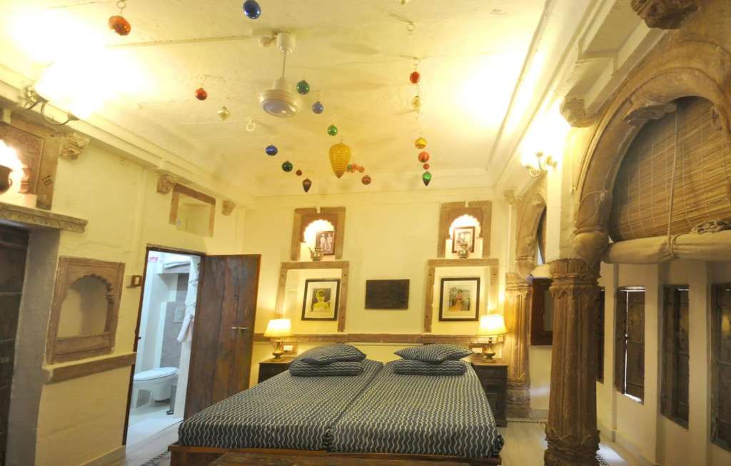 The Juna Mahal