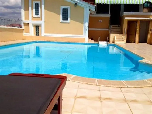 Royal Palace Hotel
