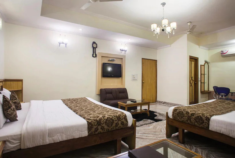 OYO 2529 Hotel Siddharth Residency