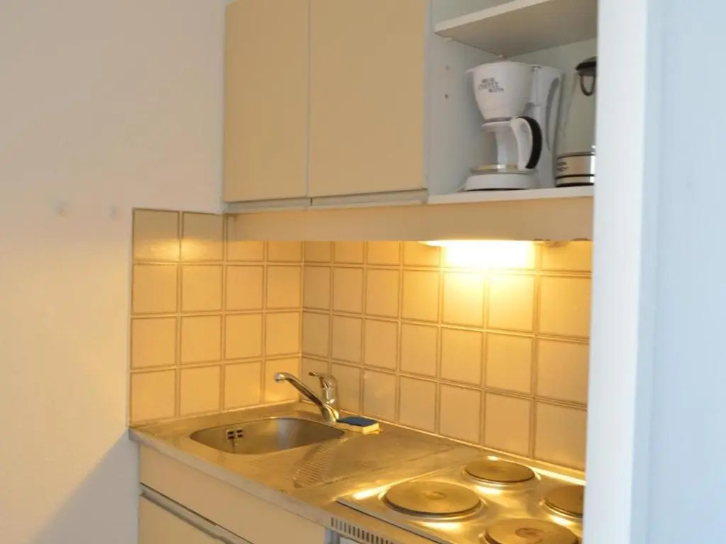 Appartement Golfe Juan, 1 pièce, 2 personnes - FR-1-252-62