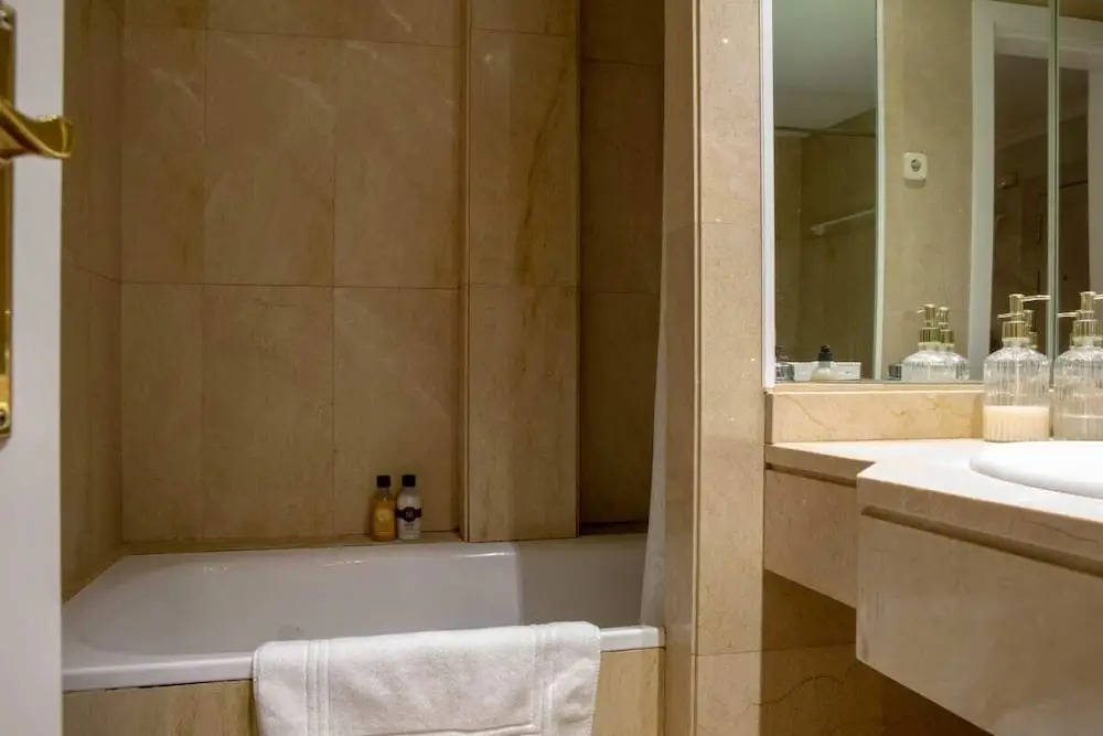 Modern and chic 1 Bed Apt at Madrid Centre