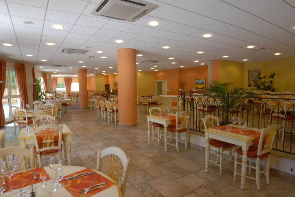 Hôtel Omega