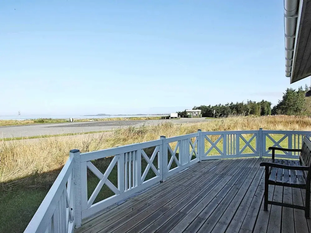 Exquisite Holiday Home in Løgstør near Sea