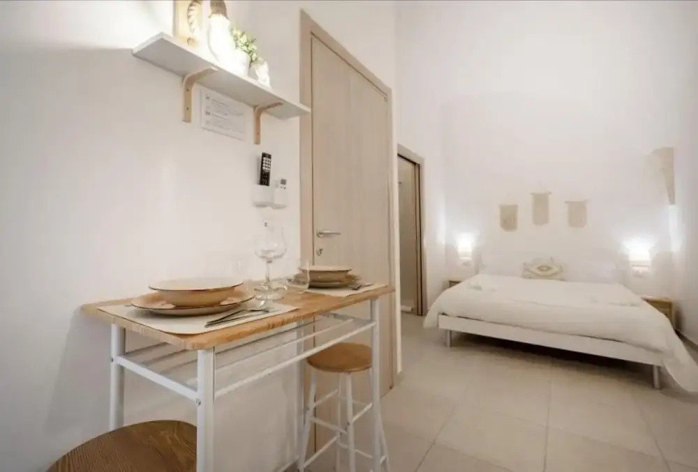 Dimora Giulia Luxury Suite and Room