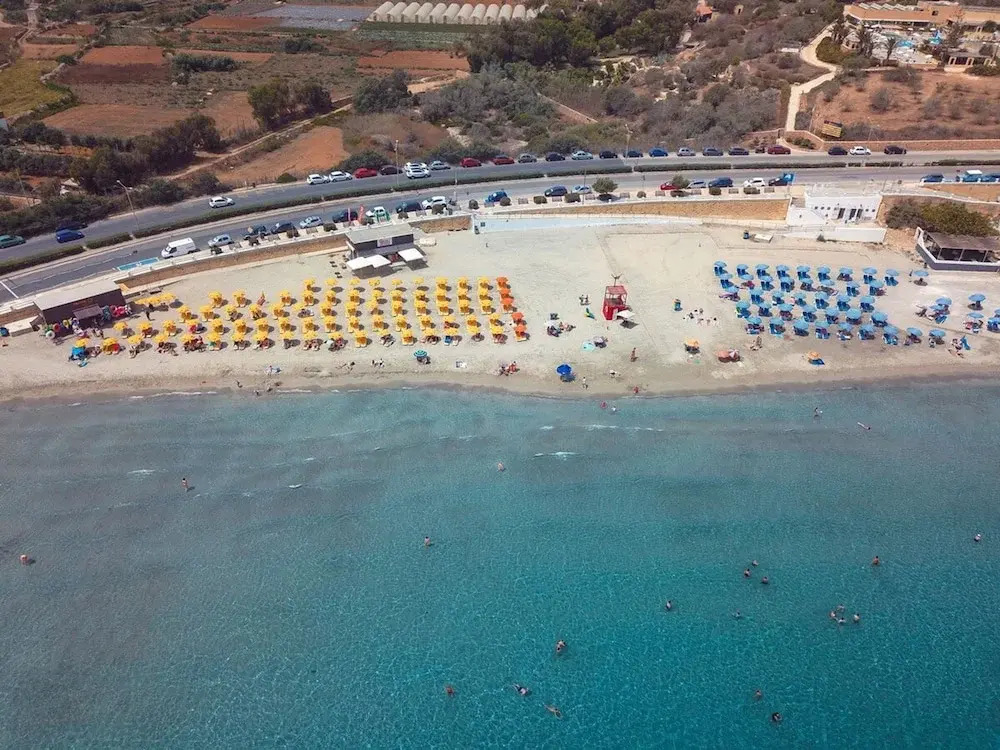 Enjoy Beach Sea Views in a Modern 3 BR APT - 4