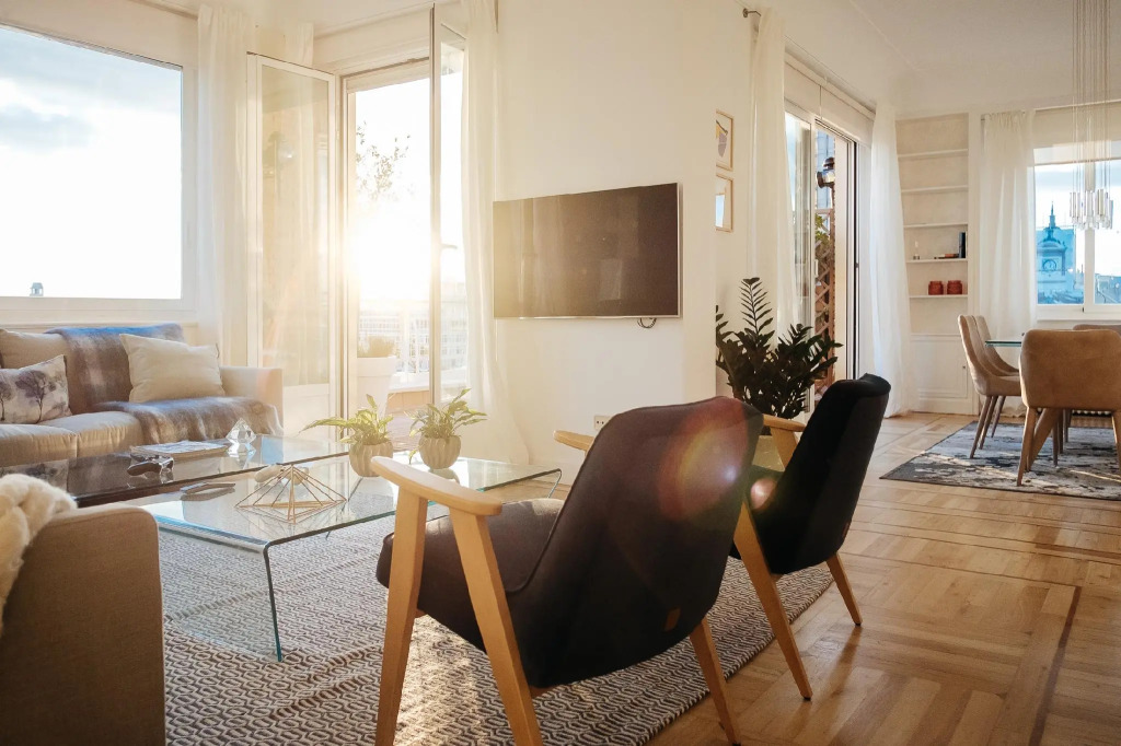 Heima  Serrano Penthouse