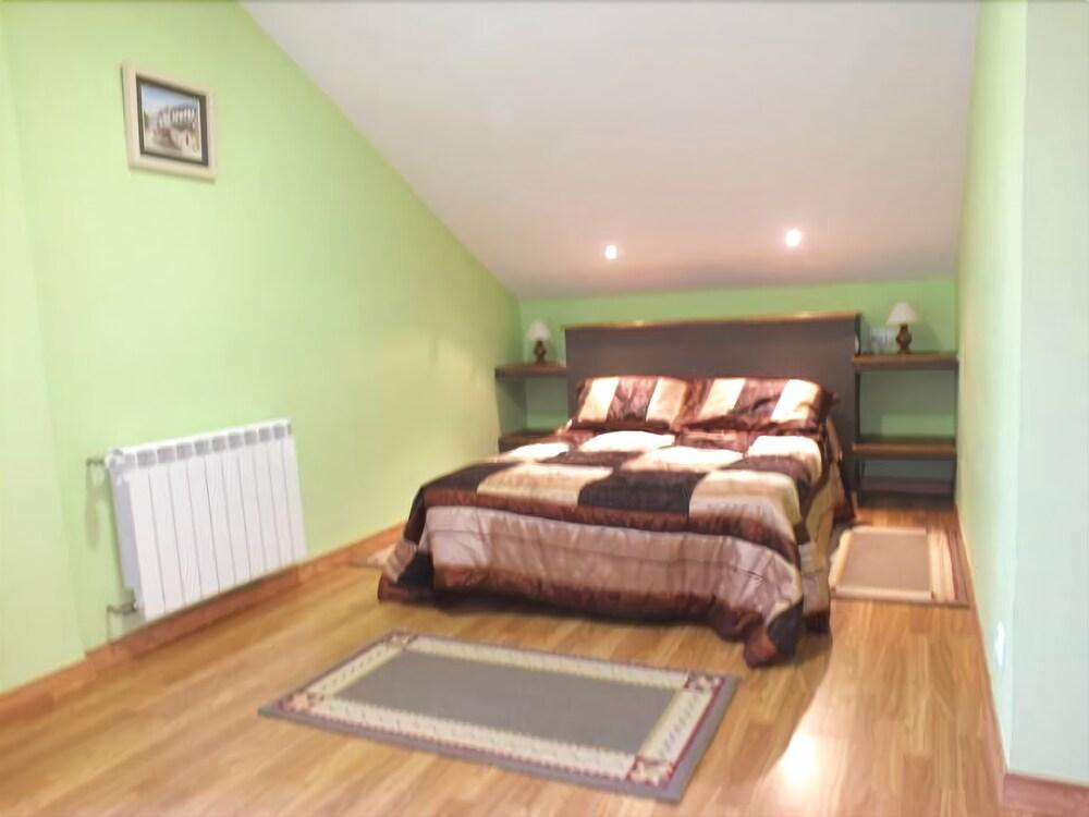 Apartamentos Altamira