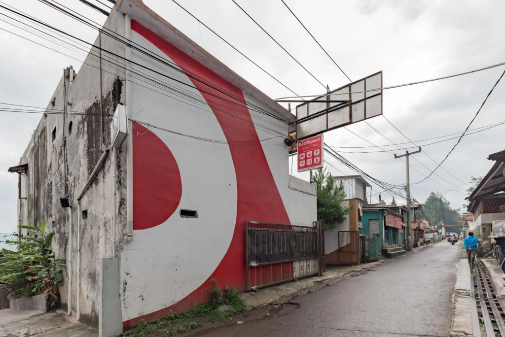 OYO 677 Rianes Family Guest House
