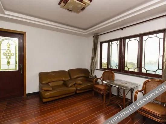 Xiajia Xiaoyuan Farmhouse