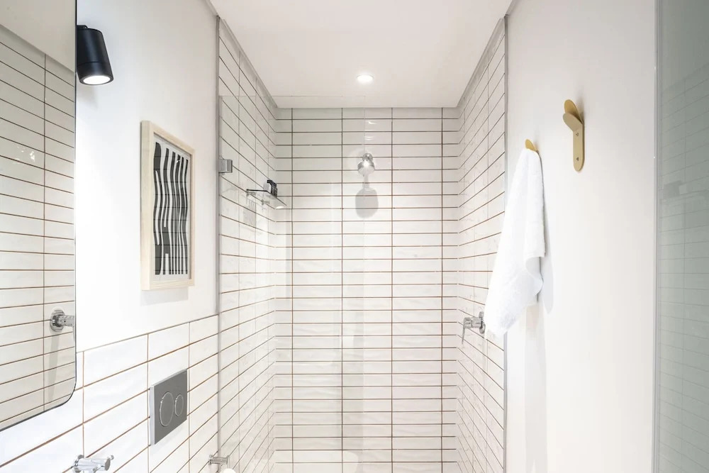 Studio @ 50 Bree Street - The Barracks 324