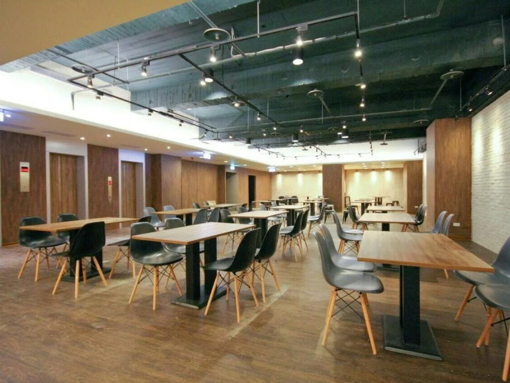 Chance Hotel