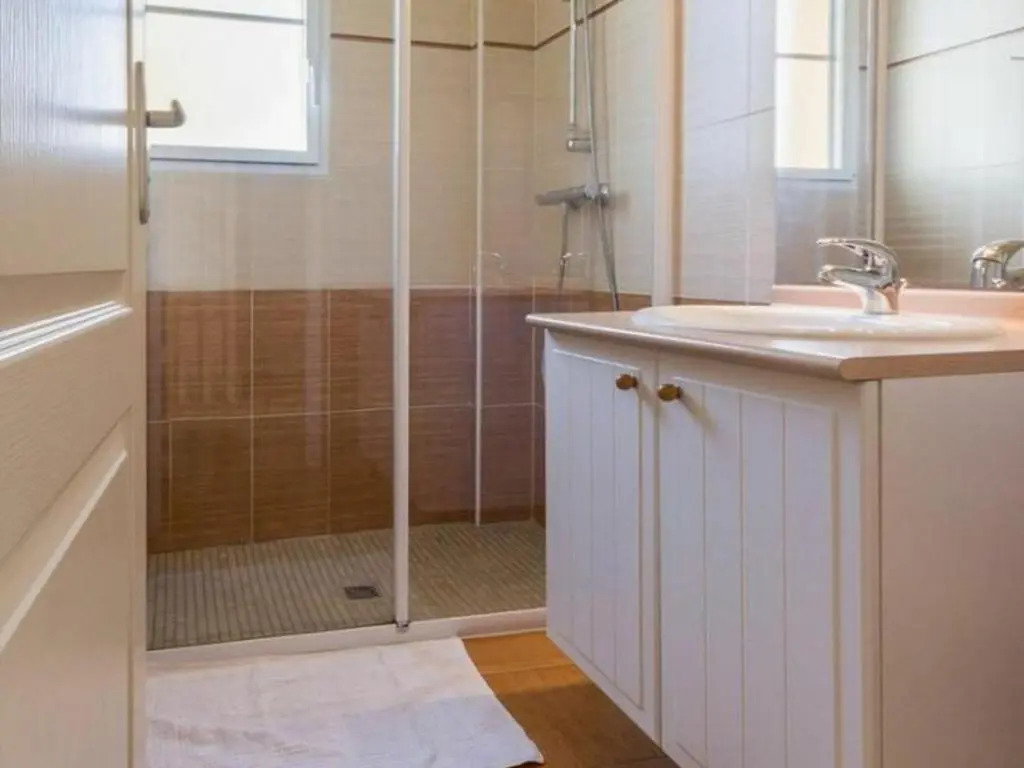 Gîte spacieux avec jardin, SPA, et équipements bébé près de Pornic - FR-1-306-1041