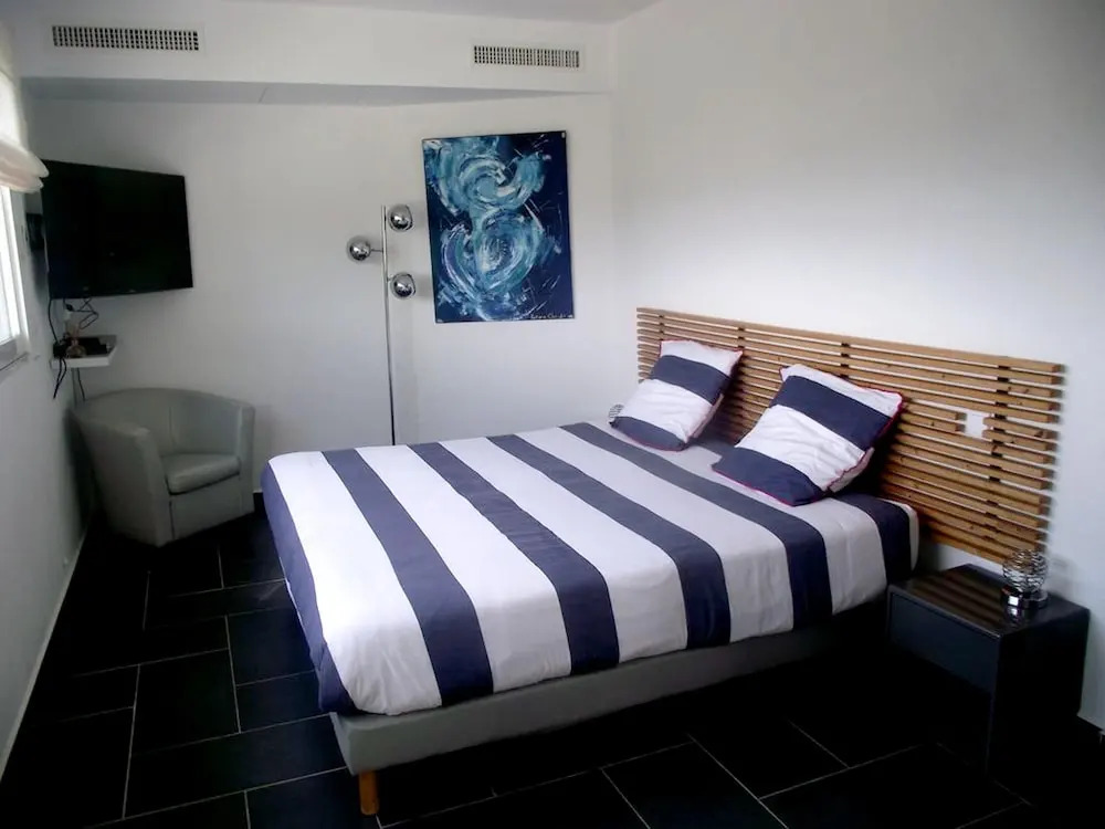 Villa With 4 Bedrooms in Porto-vecchio, With Wonderful sea View, Private Pool, Enclosed Garden - 4 km From the Beach