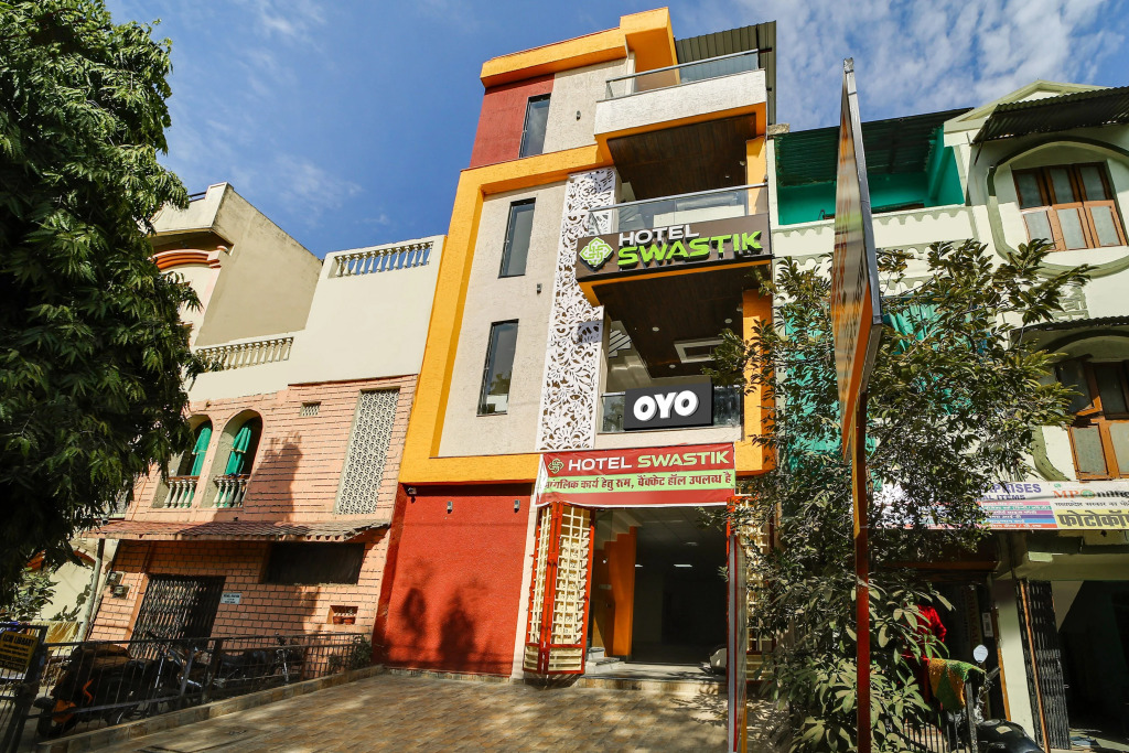 Hotel O Swastik