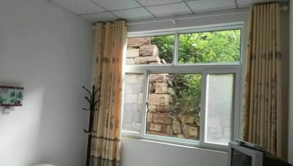 Jianhua Hotel