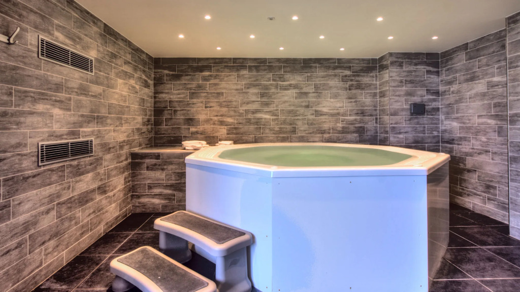 Hotel & Aparthotel Casteau Resort Mons Soignies