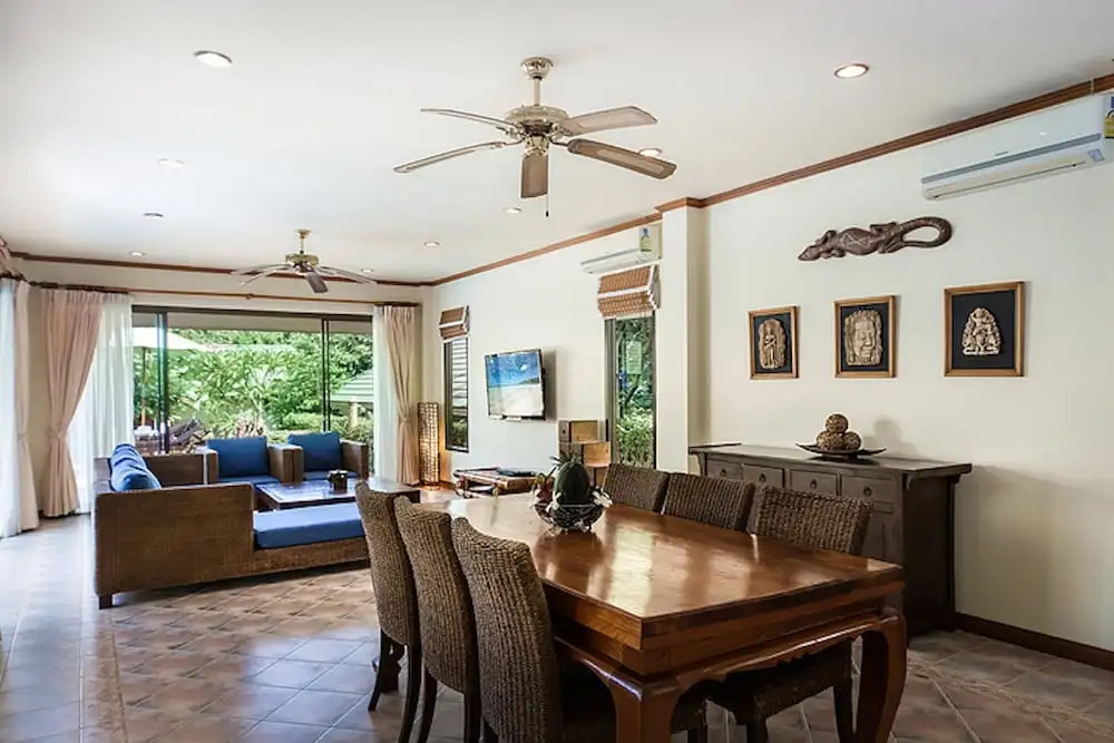 8 Bedroom Twin villas on Samrong Bay beach front resort
