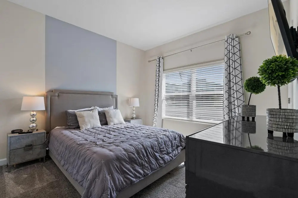 Champions Gate Oasis 4BR Vacation Haven