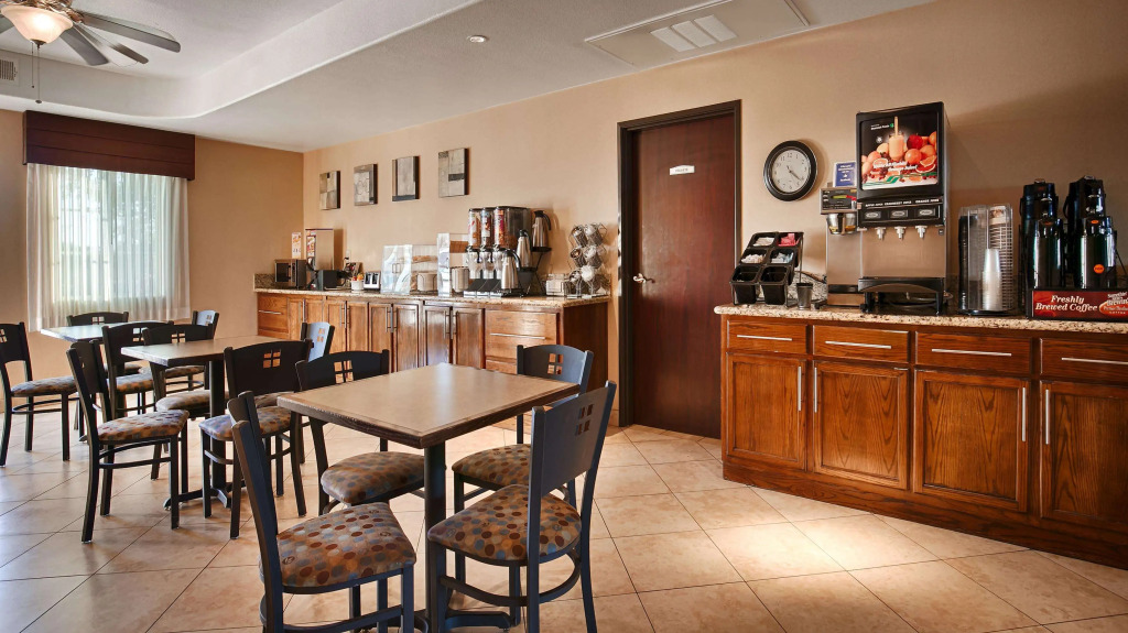 Best Western Plus Main Street Inn
