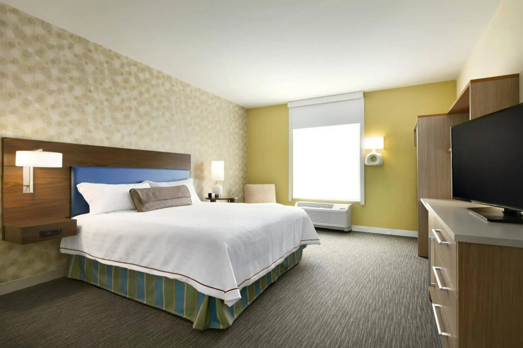 Home2 Suites by Hilton Saratoga Malta