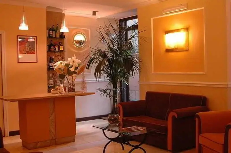 Hotel Executive