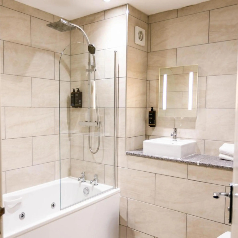 Mere Court Hotel