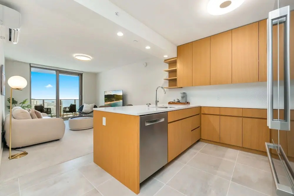 Sky Ala Moana 4005 1 Bedroom Condo by RedAwning