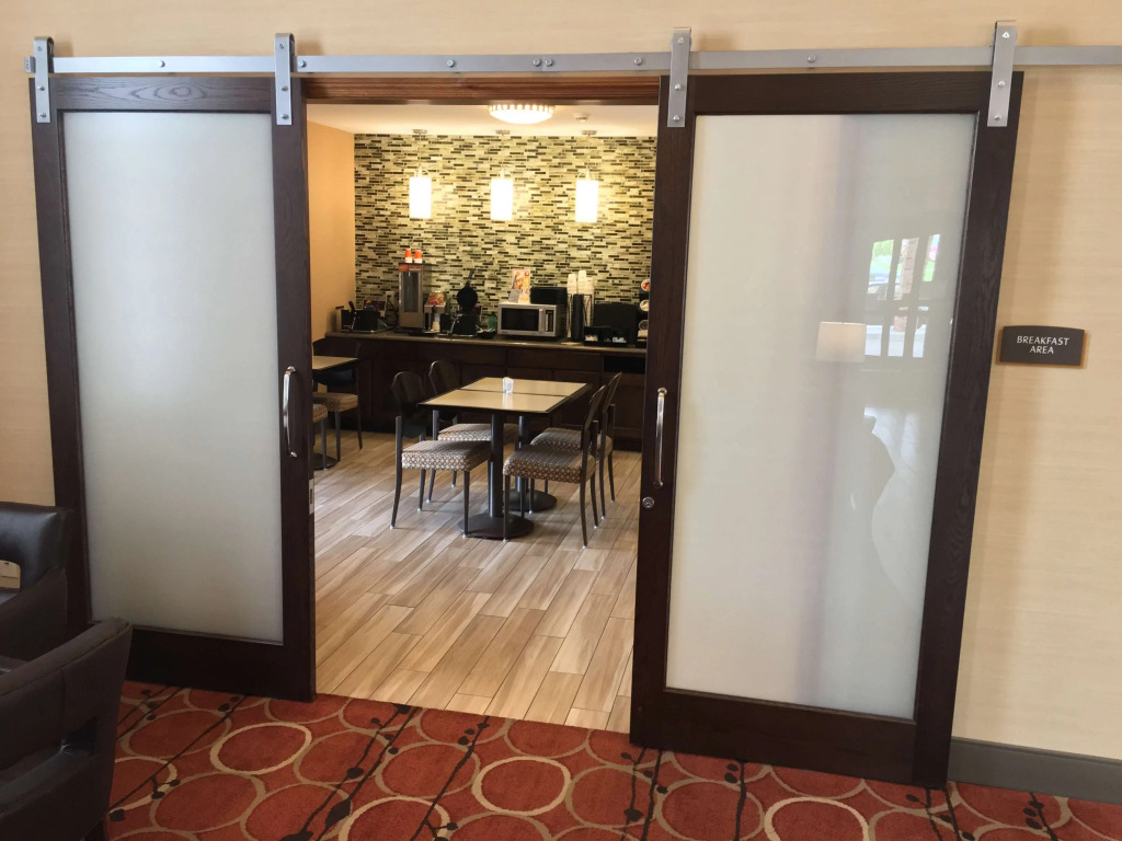 Best Western Falcon Plaza - Bowling Green