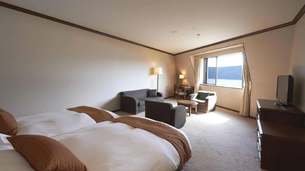 Hotel de Yama, Hakone Lake Side