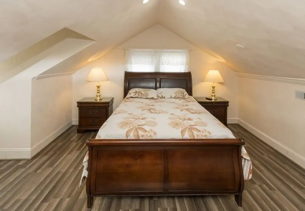 The Buoy 3 Bedrooms 3 Bathrooms Home