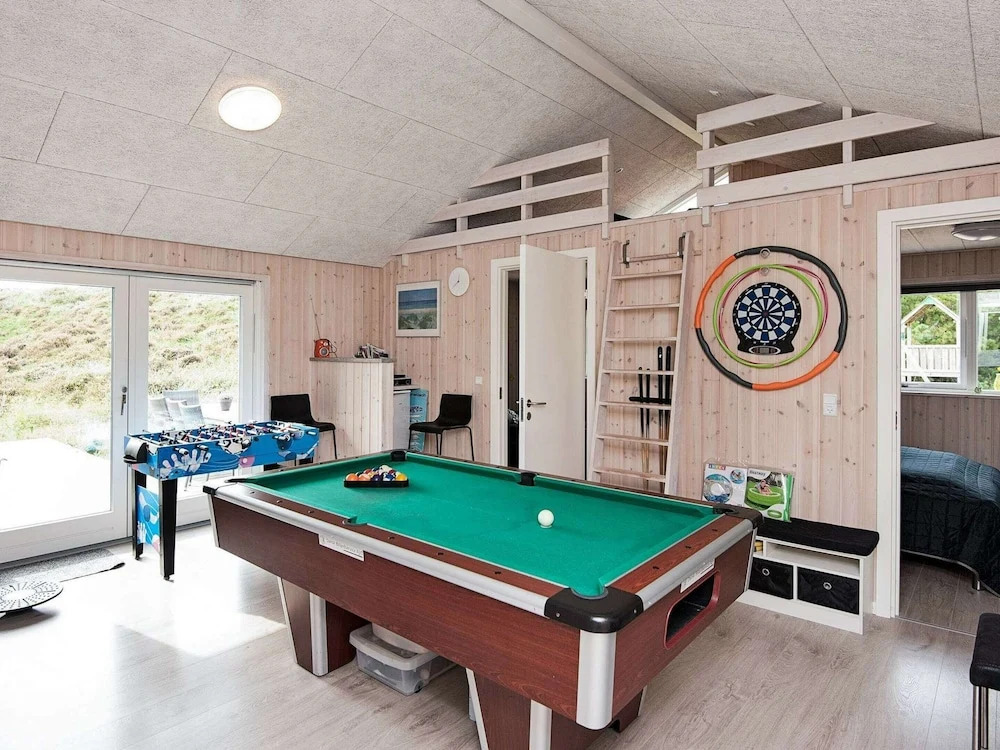 Scenic Holiday Home in Rømø with Hot Tub & Sauna