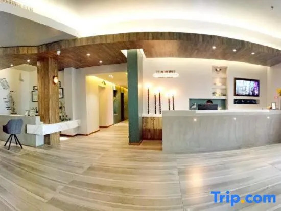 Windock & Dearwe Holiday Hotel