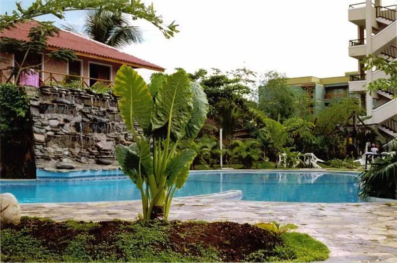 Playa Real Beach Resort