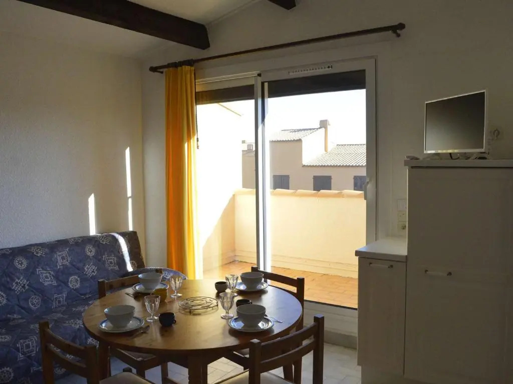 Appartement Cap d'Agde, 3 pièces, 6 personnes - FR-1-249-85