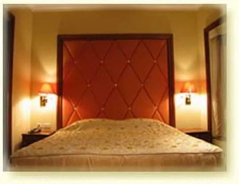 Silk Suite Silom