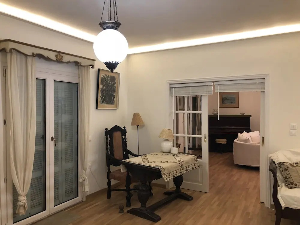 Luxury Apartment Sea View Garden Parking