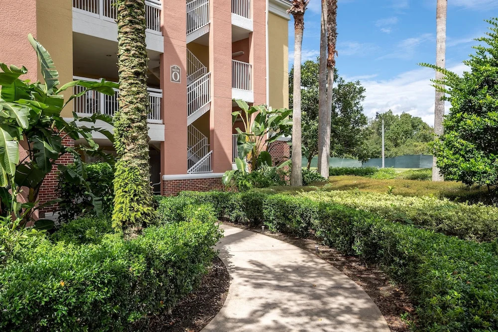 Rvh_337r Whisper Way Zen 3 Bedroom Condo