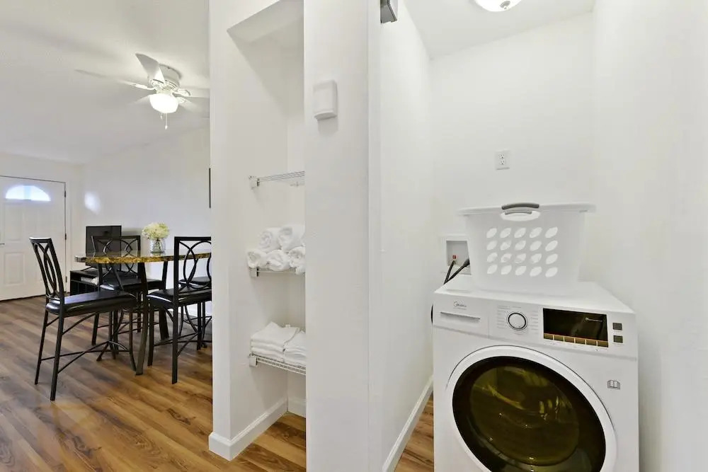 Oak Shores 166
