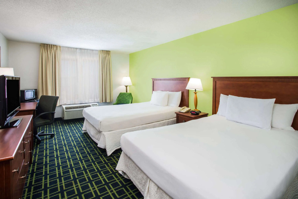 Days Inn by Wyndham Florence Near Civic Center