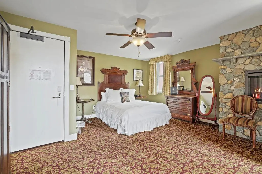 National Hotel Jackson, Tapestry Collection by Hilton