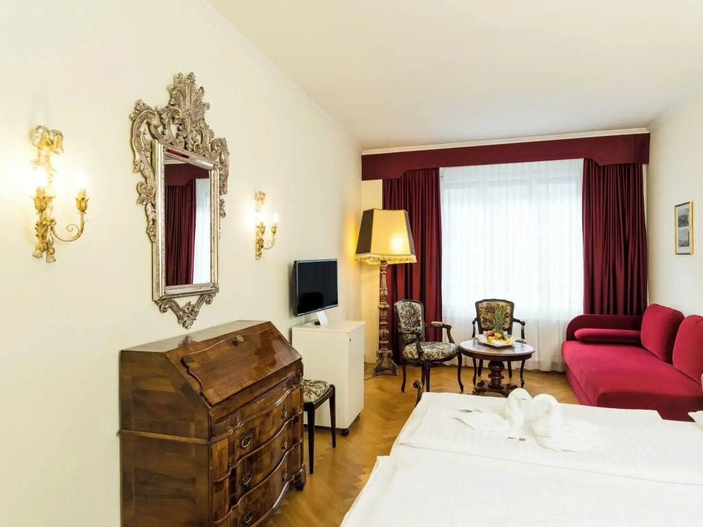 Hotel Royal