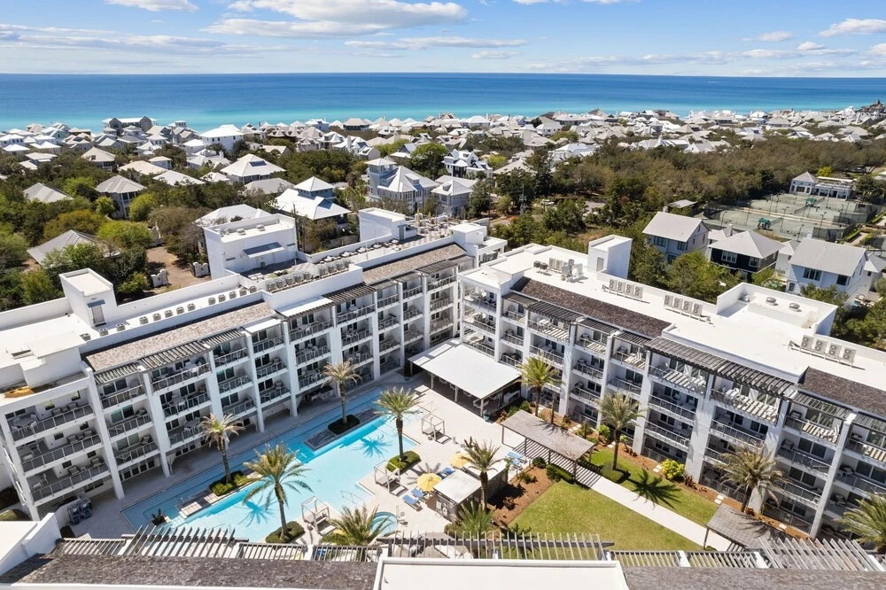 The Pointe 344 2 Bedroom Condo by RedAwning