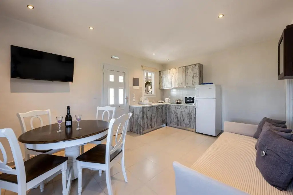 George Apartments2