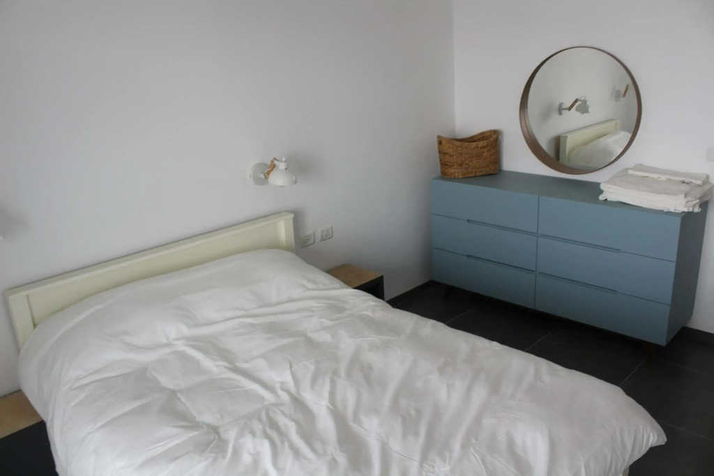 Beautiful Apartment on The First Line of The Sea