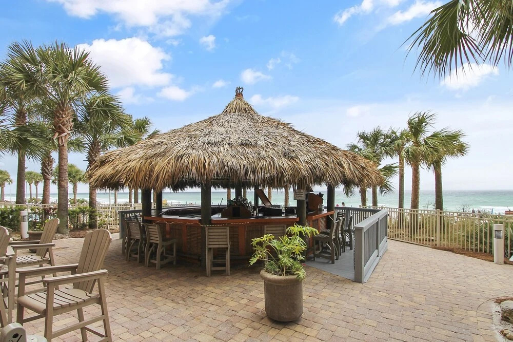 Calypso 1205 - Amazing Condo! Free Fun! Sleeps 4. Free Beach Chairs 1 Bedroom Condo by RedAwning