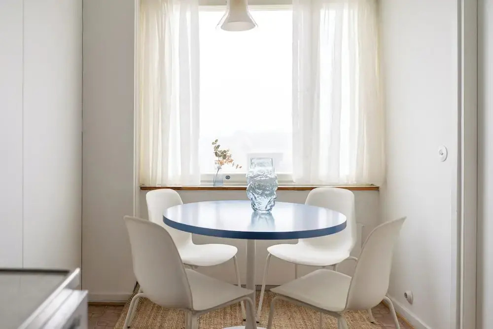 Bright Apt - Design District