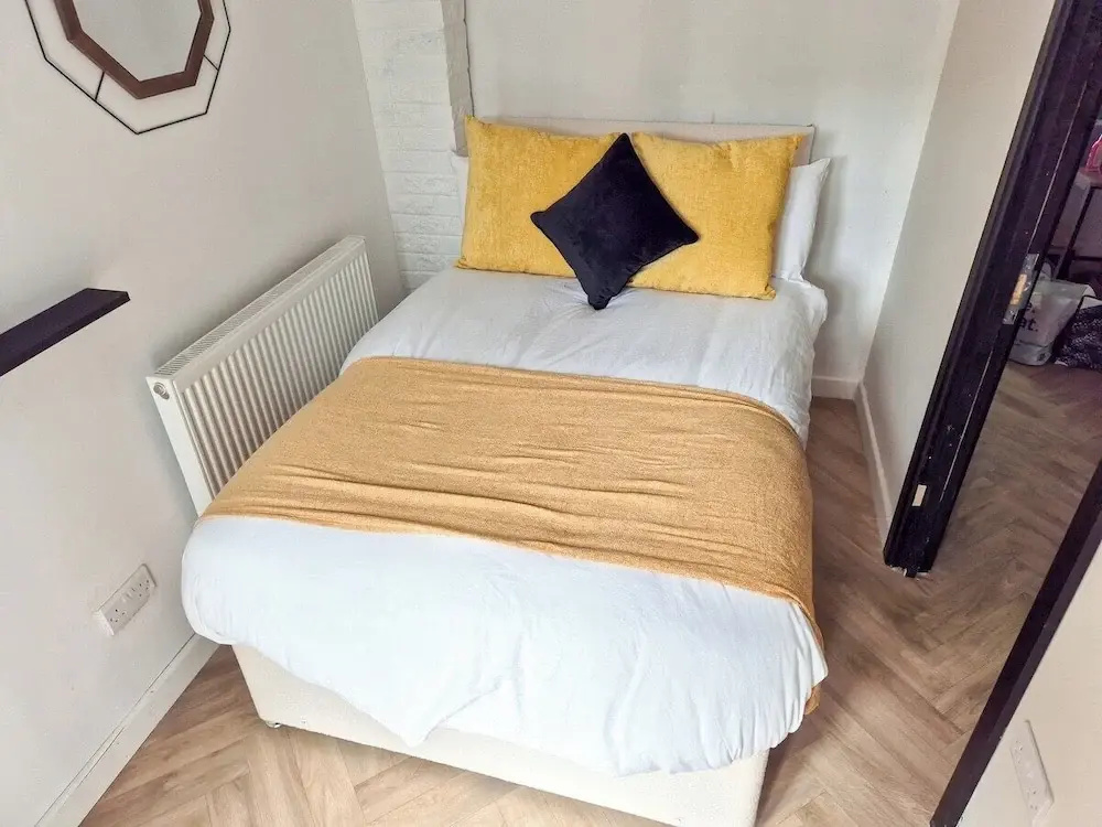 4 Bedroom House Near Swansea Marina & City Centre