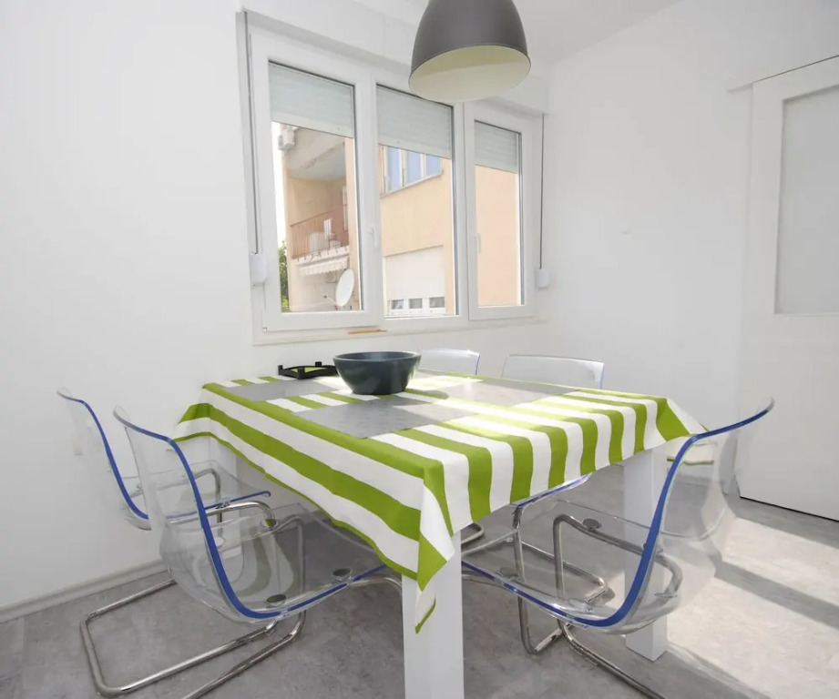 Bolt Holiday Apartment