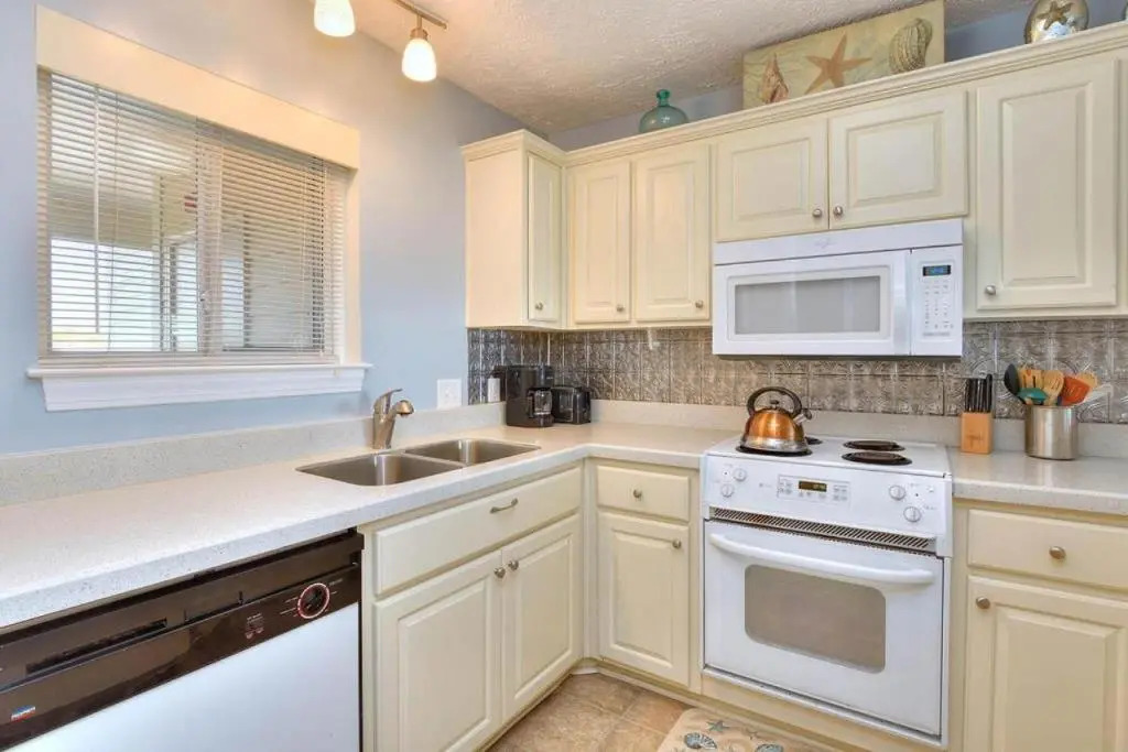 Oak Island Beach Villa 308 Sandy Groves