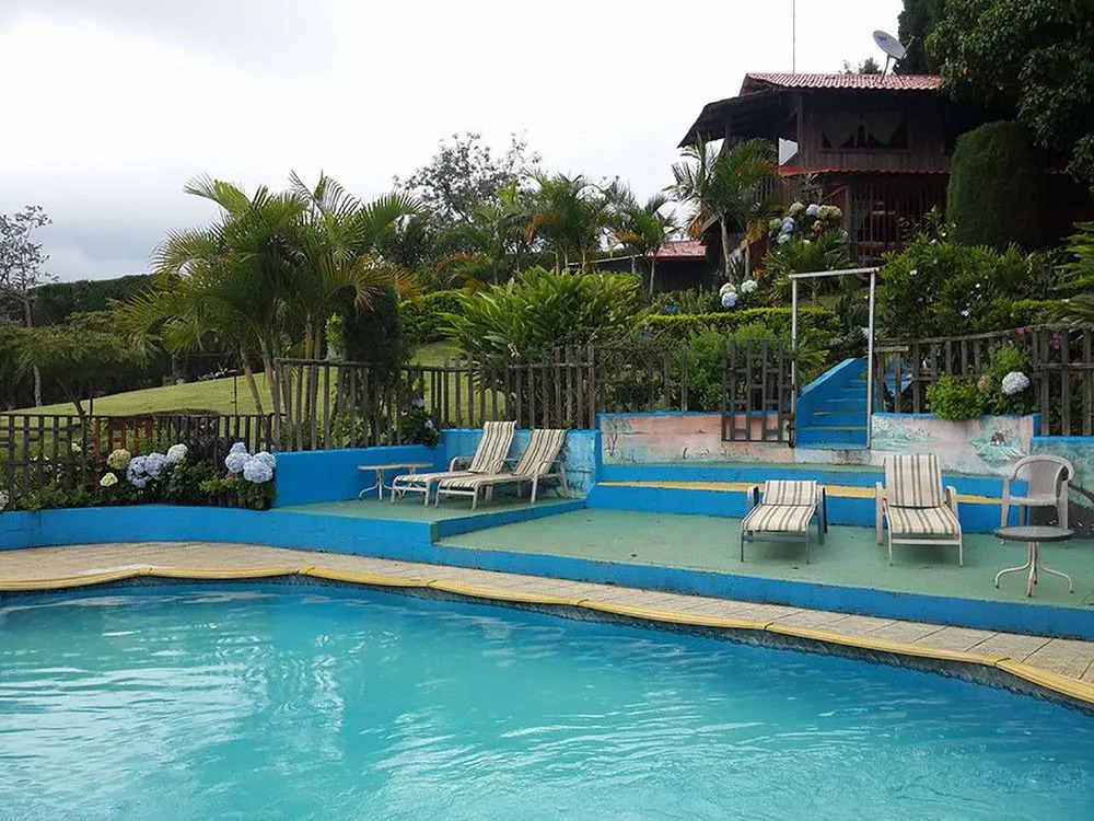 Villas Cipreses - Hostel